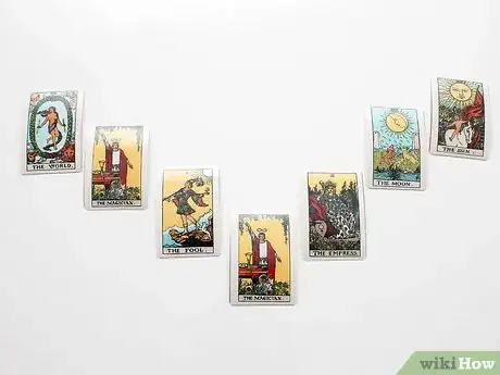 Immagine titolata Set up Tarot Cards Step 6