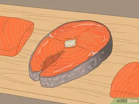 Immagine titolata Know if Salmon Is Bad Step 2
