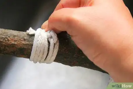 Immagine titolata Make a Homemade Fishing Rod Step 13