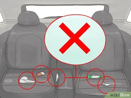 Immagine titolata Shampoo Car Interior Step 1
