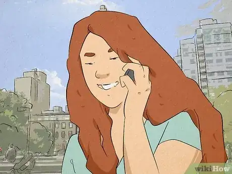Immagine titolata Talk to a Guy over the Phone Step 7