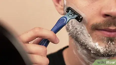 Immagine titolata Shave Step 9