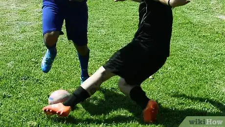 Immagine titolata Become an Advanced Soccer Player Step 4