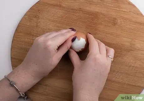 Immagine titolata Know if Hard Boiled Eggs Are Done Step 4