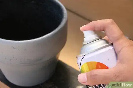 Immagine titolata Paint New Terracotta Pots Step 6