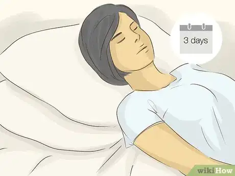 Immagine titolata Recover after Wisdom Teeth Surgery Step 5