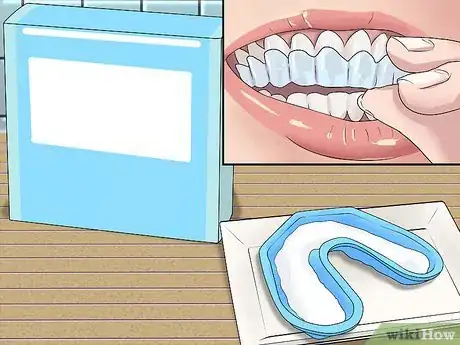 Immagine titolata Whiten Teeth With Hydrogen Peroxide Step 2