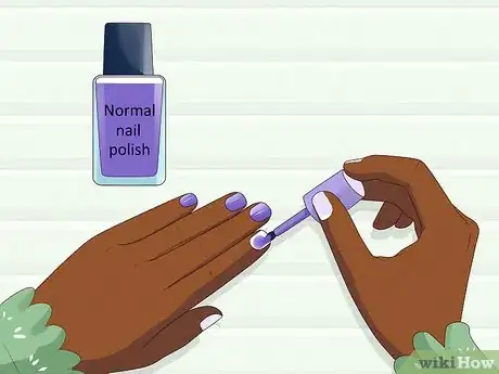Immagine titolata Stop Itchy Cuticles Step 8