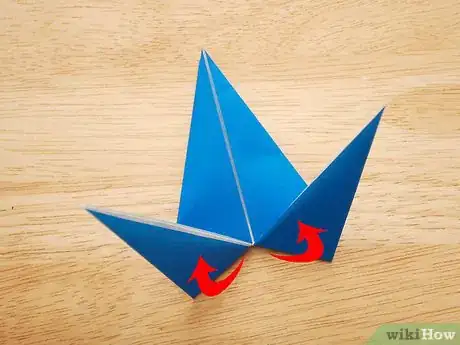 Immagine titolata Make an Origami Flying Bird Step 15