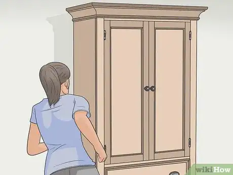Immagine titolata Be a Master at Hide And Seek Step 12