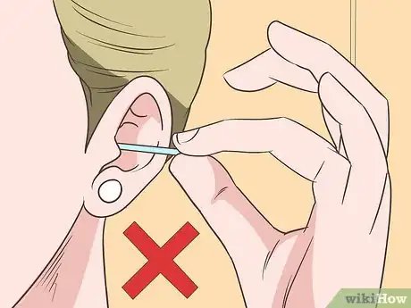 Immagine titolata Get Rid of Ear Wax Step 24