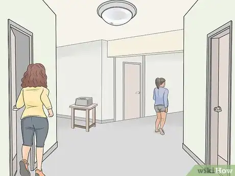 Immagine titolata Be a Master at Hide And Seek Step 7