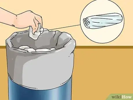 Immagine titolata Remove a Tampon Step 10