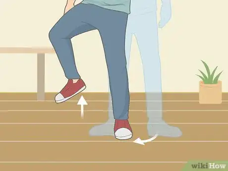 Immagine titolata Shuffle (Dance Move) Step 2