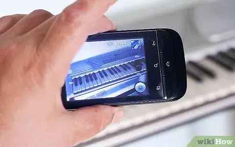 Immagine titolata Check if a Remote Control is Transmitting an Infrared Signal Step 2
