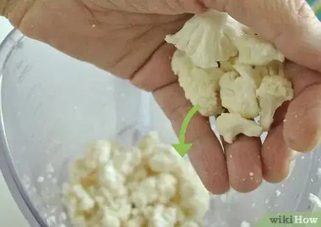 Immagine titolata Make Cauliflower Bread Step 4