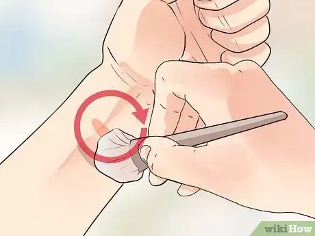 Immagine titolata Get Rid of a Cut Step 16