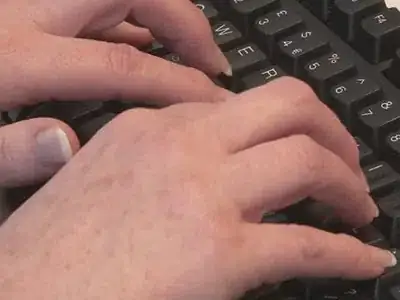 Immagine titolata Teach Yourself to Touch Type Step 4