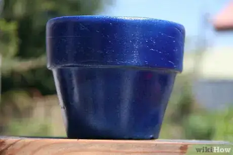 Immagine titolata Paint New Terracotta Pots Step 8