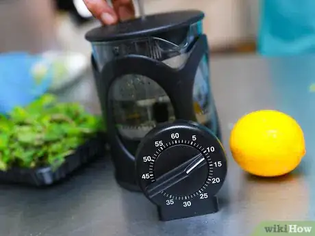 Immagine titolata Make Mint Tea Step 5