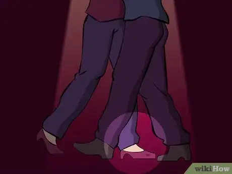 Immagine titolata Dance the Waltz Step 19