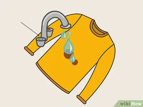 Immagine titolata Remove Bloodstains from Clothing Step 5