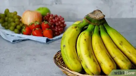 Immagine titolata Keep Bananas from Ripening Too Fast Step 4