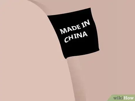 Immagine titolata Detect a Faux Coach Handbag from an Authentic Coach Handbag Step 4