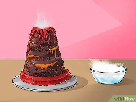 Immagine titolata Make a Volcano Cake Step 17