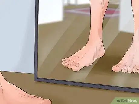 Immagine titolata Train Your 'V Shaped' Walking Style to a Straight Style Step 1