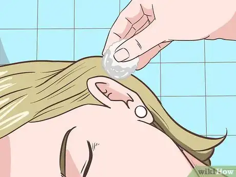 Immagine titolata Get Rid of Ear Wax Step 11