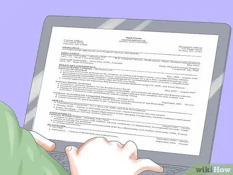 Immagine titolata Obtain Security Clearance Step 7