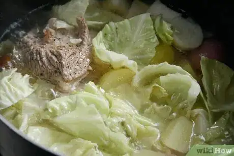 Immagine titolata Boil Corned Beef Step 4
