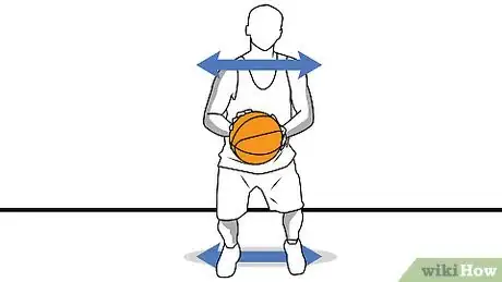 Immagine titolata Shoot a Basketball Step 1