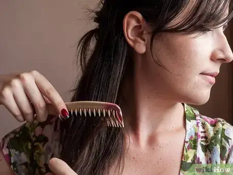 Immagine titolata Avoid Looking Inappropriate for the Office (for Women) Step 16