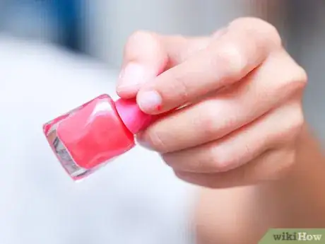 Immagine titolata Make Matte Nail Polish Step 27