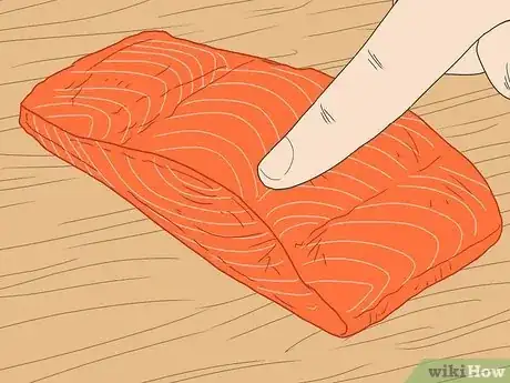 Immagine titolata Know if Salmon Is Bad Step 3