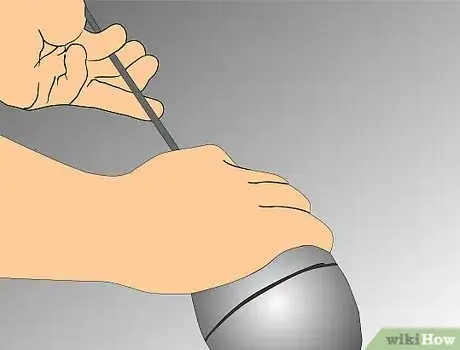 Immagine titolata Fix a Leaky Toilet Tank Step 7