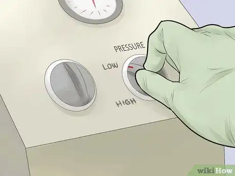 Immagine titolata Embalm Step 12