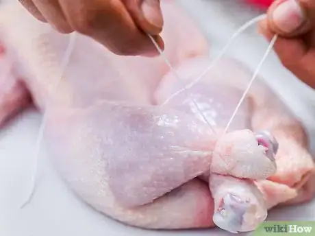 Immagine titolata Debone Poultry (Turkey or Chicken) Step 18