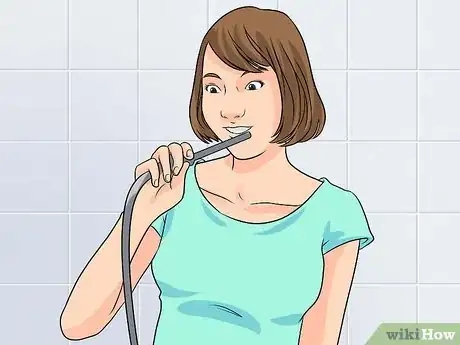 Immagine titolata Clean Your Teeth After Wisdom Teeth Removal Step 8