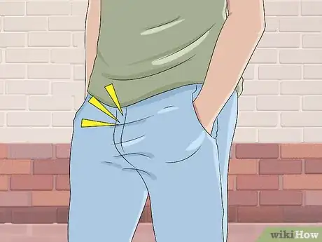 Immagine titolata Hide an Erection Step 5