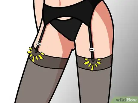 Immagine titolata Attach Thigh Highs to a Garter Belt Step 4