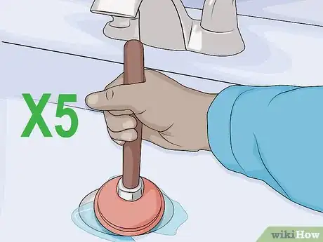 Immagine titolata Clean a Bathroom Sink Drain Step 5