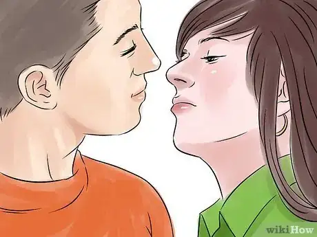 Immagine titolata Make Out for the First Time Step 4