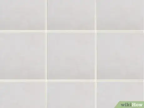 Immagine titolata Whiten Grout Step 16