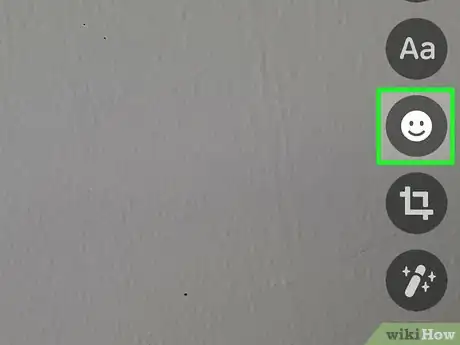 Immagine titolata Add Stickers to Photos on Android Step 5