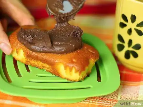 Immagine titolata Make Chocolate Frosting Step 9