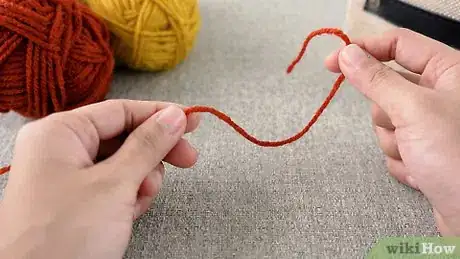Immagine titolata Make a Slip Knot Step 7