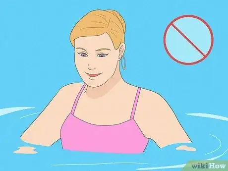 Immagine titolata Treat an Infected Ear Piercing Step 10